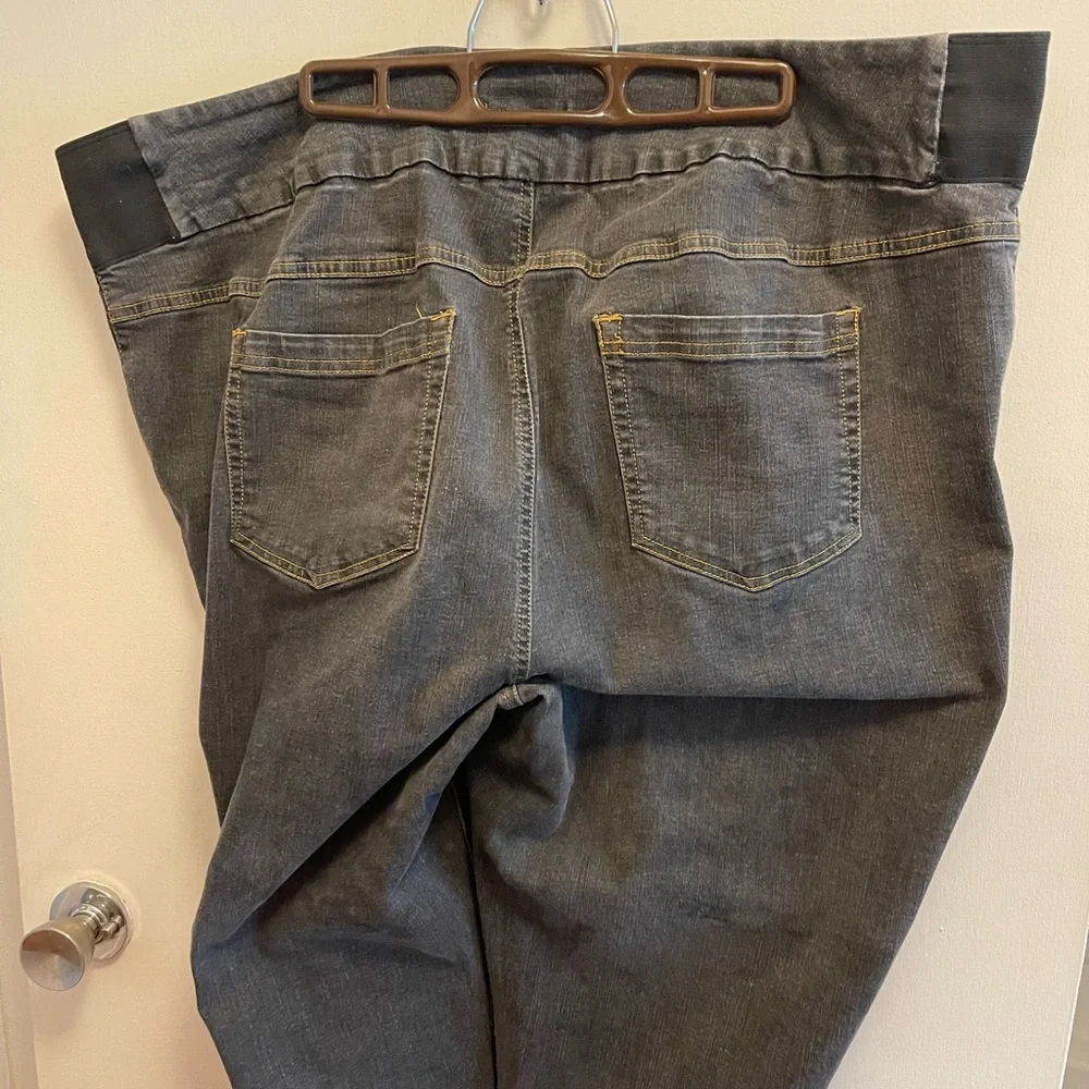Woman Within Black Straight Leg Jeans 26W Petite - Picture 3 of 3